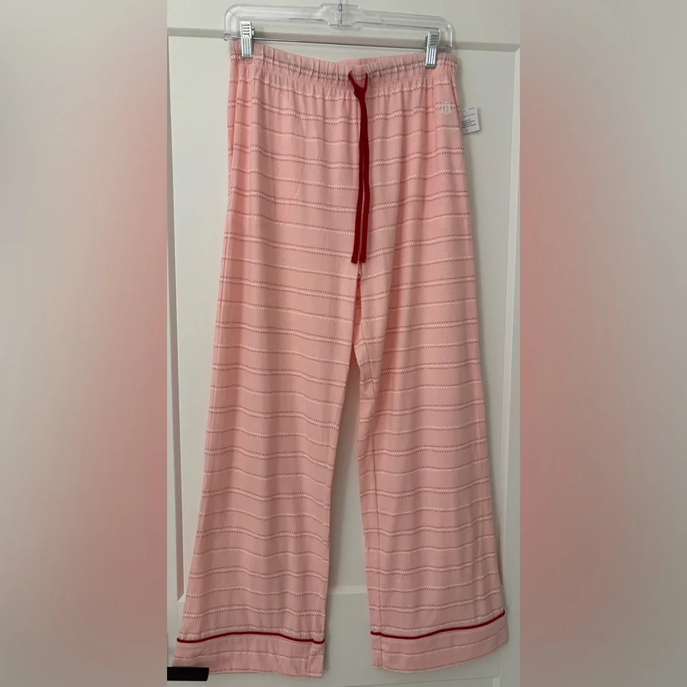 Tommy Hilfiger Pink and White Women's Pajama Set - Picture 4 of 13